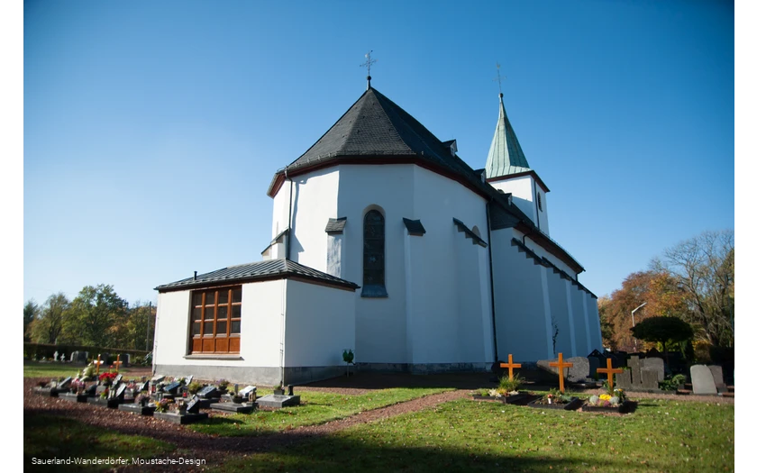Außenansicht Kirche am Kohlberg