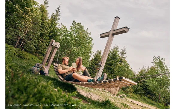 Pausenplatz auf der Hängematte auf dem Langenberg