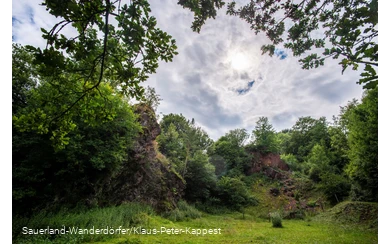 Gesamtansicht in den ehemaliger Eisenstein-Tagebau