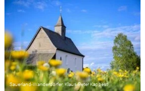 Blick auf die Kapelle