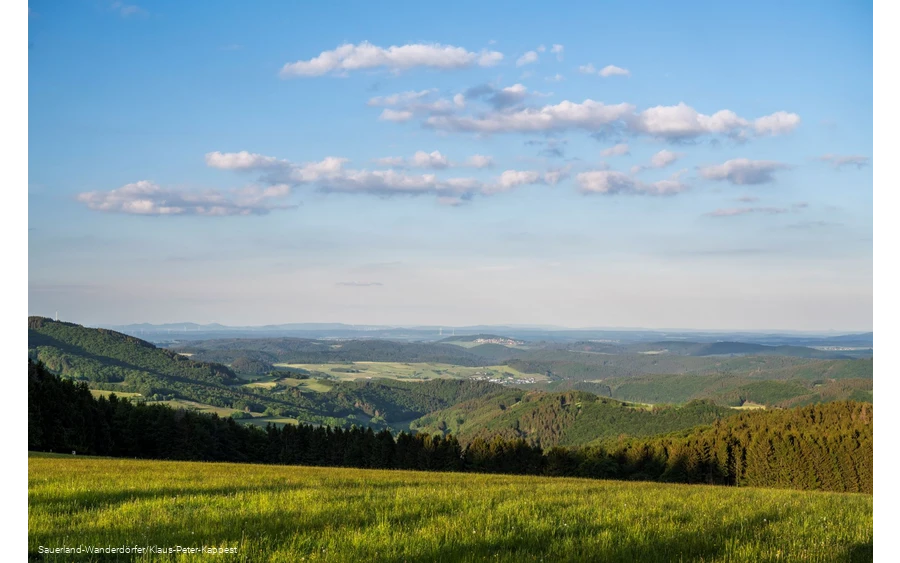 Fantastische Blick vom Krutenberg nach Hessen