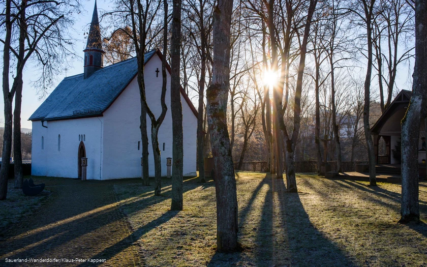 Unterkirche im Gegenlicht