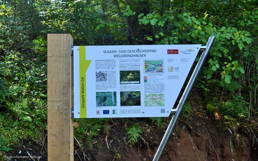 Infotafel am Geschichtspfad Welleringhausen