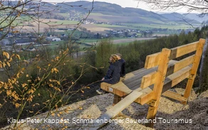 Riesenbank oberhalb von Reiste