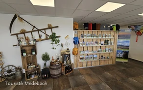 Tourist-Information & Souvenir-Shop