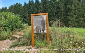 Infotafel am alten Schieferstollen bei Arpe