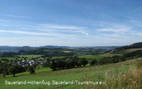 Panoramaweg oberhalb von Niedersorpe