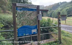 Infotafel_Wegweiser_Uentroptal.jpg
