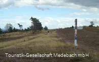Wanderpfosten auf dem Rundweg