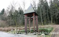 Glockenturm und Mahntafeln Esshoff