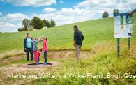 Kuhfladentrampolin auf dem Milch-Erlebnispfad Usseln