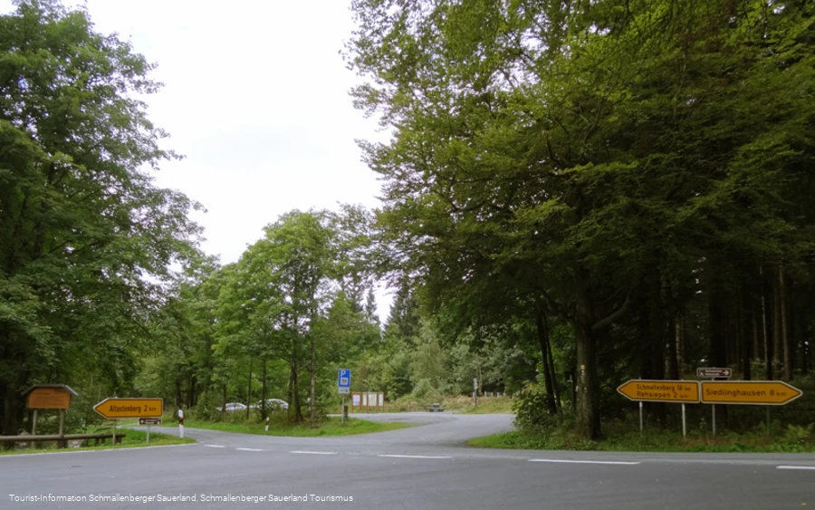 Wanderparkplatz "Großes Bildchen" auf der Hunau