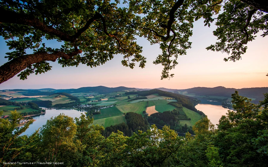 Blick auf den Diemelsee von St. Muffert