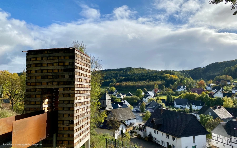 Blick vom Open Mind Place Oberholz auf Referinghausen