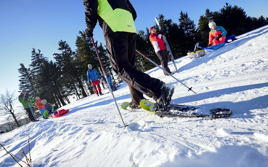 Schneeschuhwanderer auf dem Ettelsberg