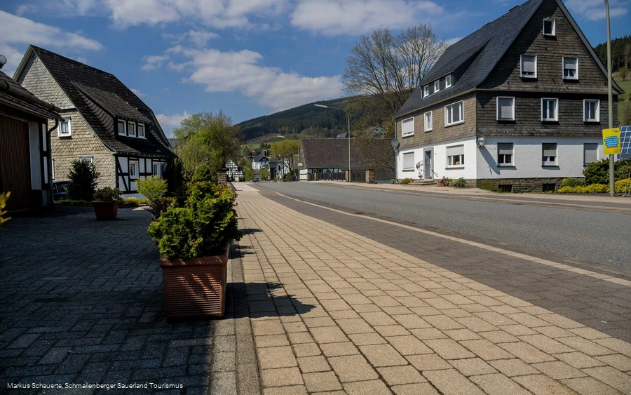 Hauptstraße in Fleckenberg