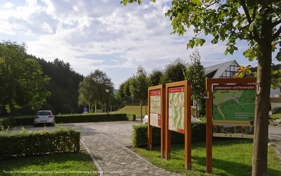 Wanderparkplatz  in Latrop, Ausgangspunkt für Wanderungen im Latroptal