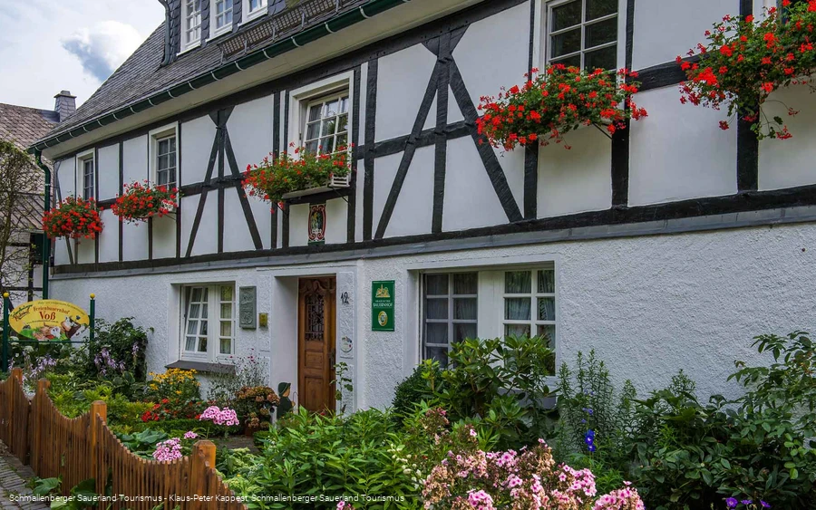 Fachwerkhaus mit Garten in Lenne