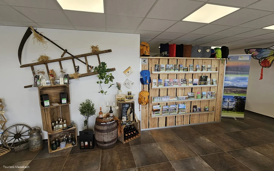 Tourist-Information & Souvenir-Shop