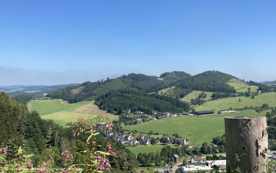Theten, Germaniahütte und Elspe Festival von oben.jpeg