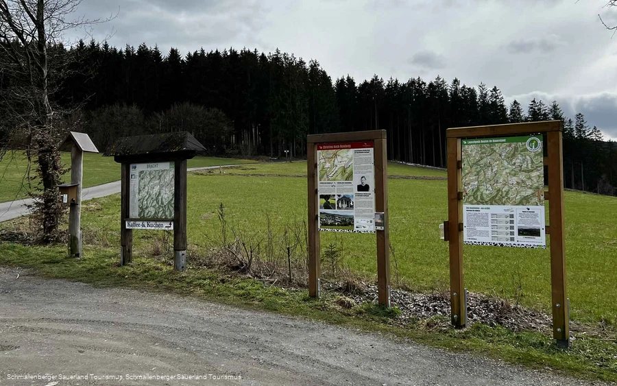 Wanderportal und Wanderparkplatz Wehrscheid