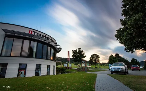 parkplatz-besucherzentrum-willingen.jpg