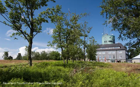 Kahler Asten Turm
