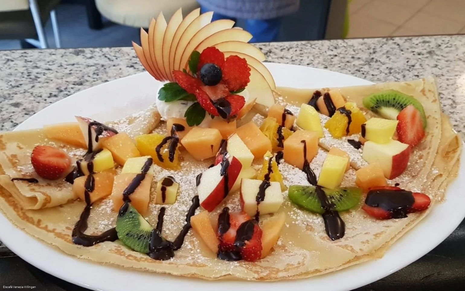 eiscafe-venezia-willingen.jpg