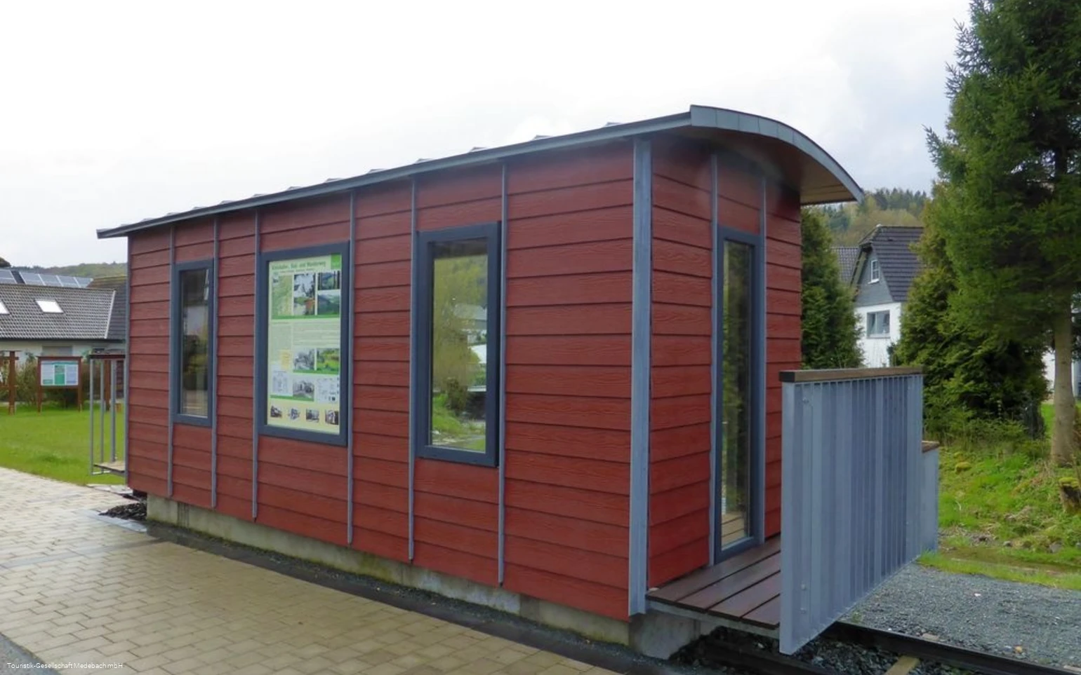 Kleinbahn Waggon am Kleinbahnwanderweg