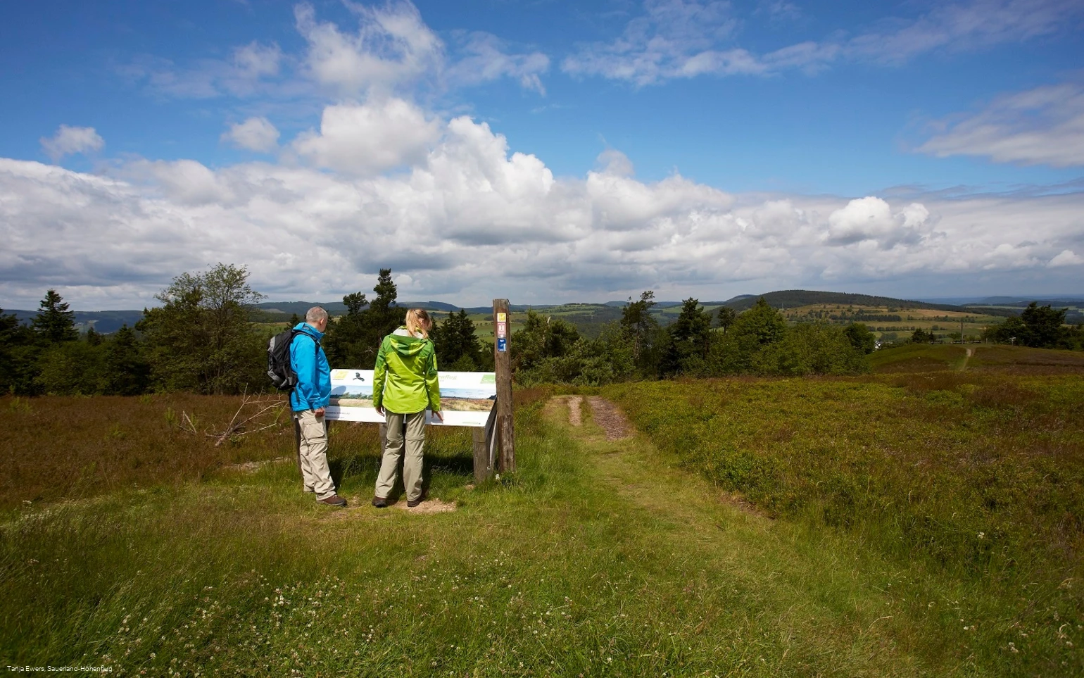Panoramatafeln auf der Kahlen Pön