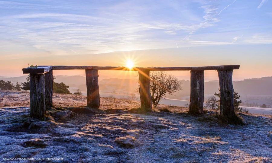 Sonnenuntergang am Aussichtspunkt auf dem Osterkopf