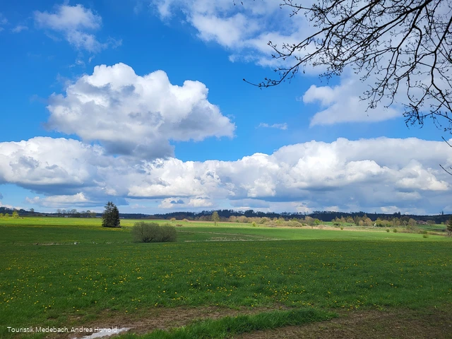 Frühling in der Medebacher Bucht