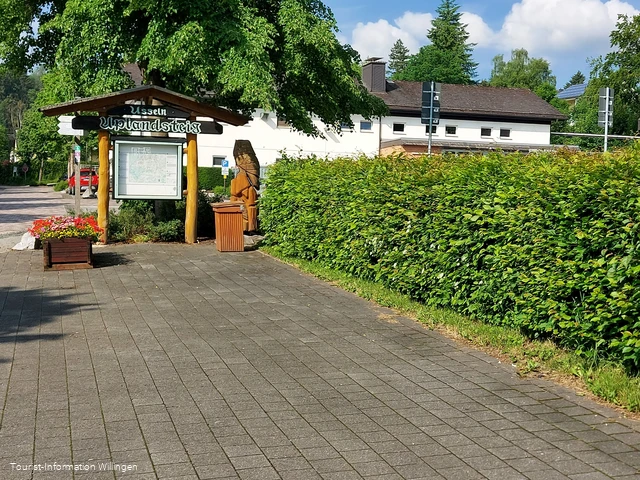 Original Wanderparkplatz TI Usseln Copyright Tourist-Information Willingen CC BY-SA.jpg