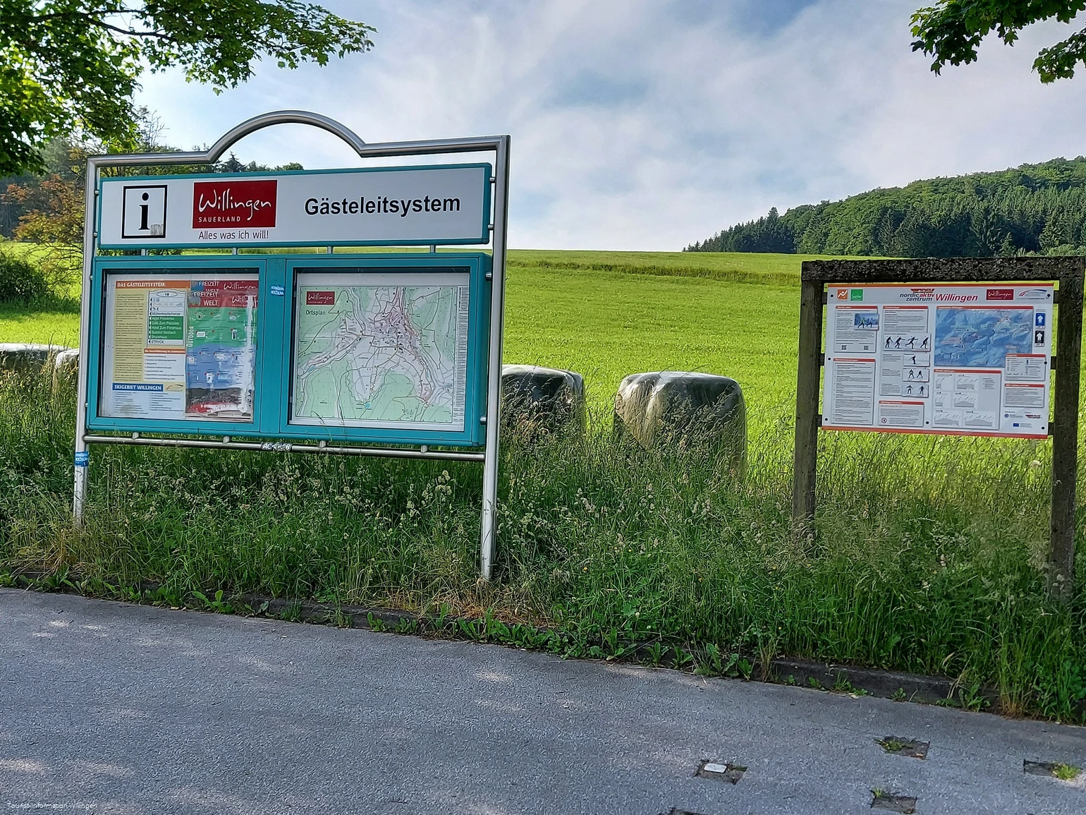 Original Wanderparkplatz Stryckbahnhof Copyright Tourist-Information Willingen CC BY-SA.jpg