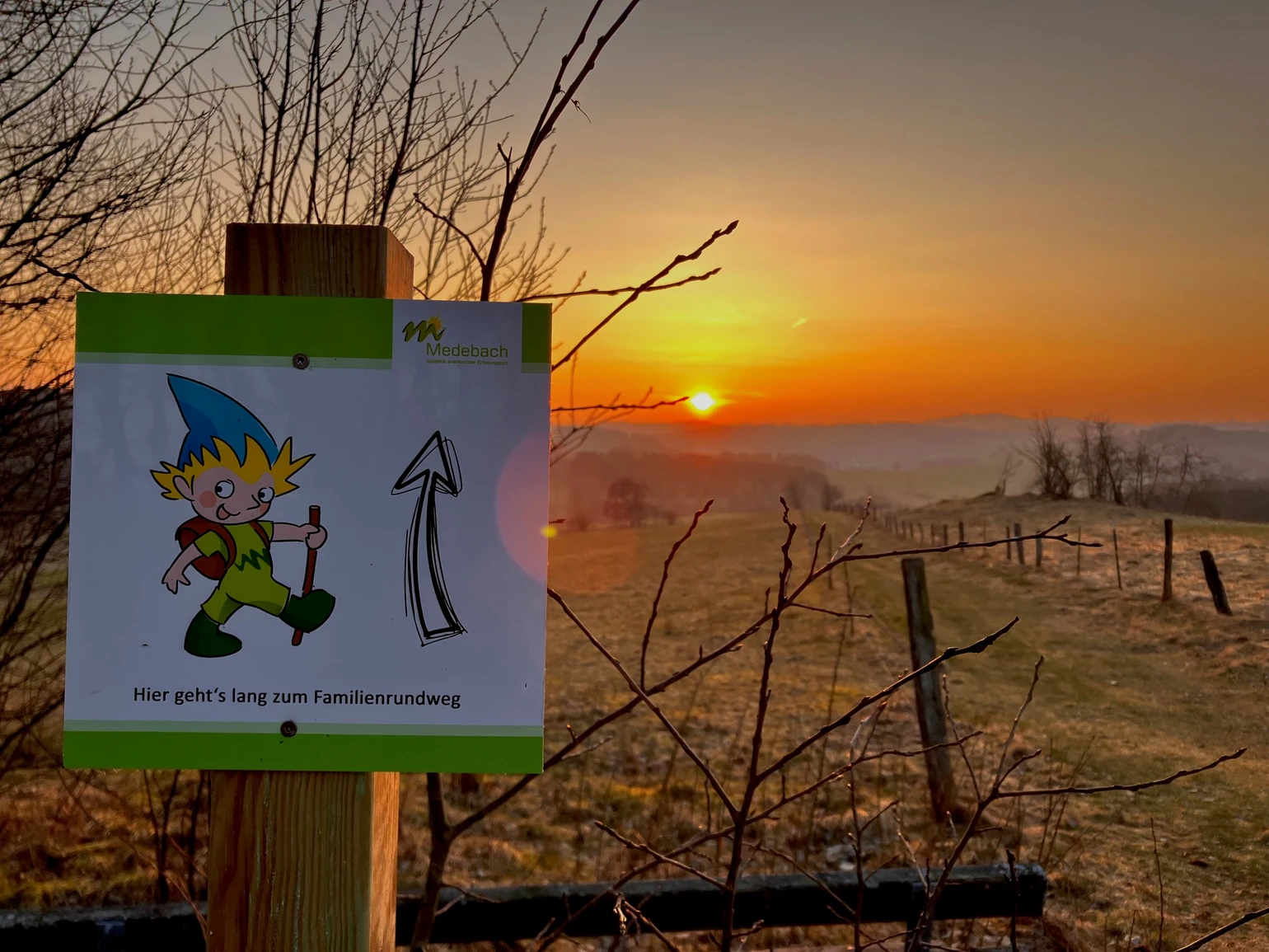 Familienspaziergang mit dem Medebacher Bergzwerg