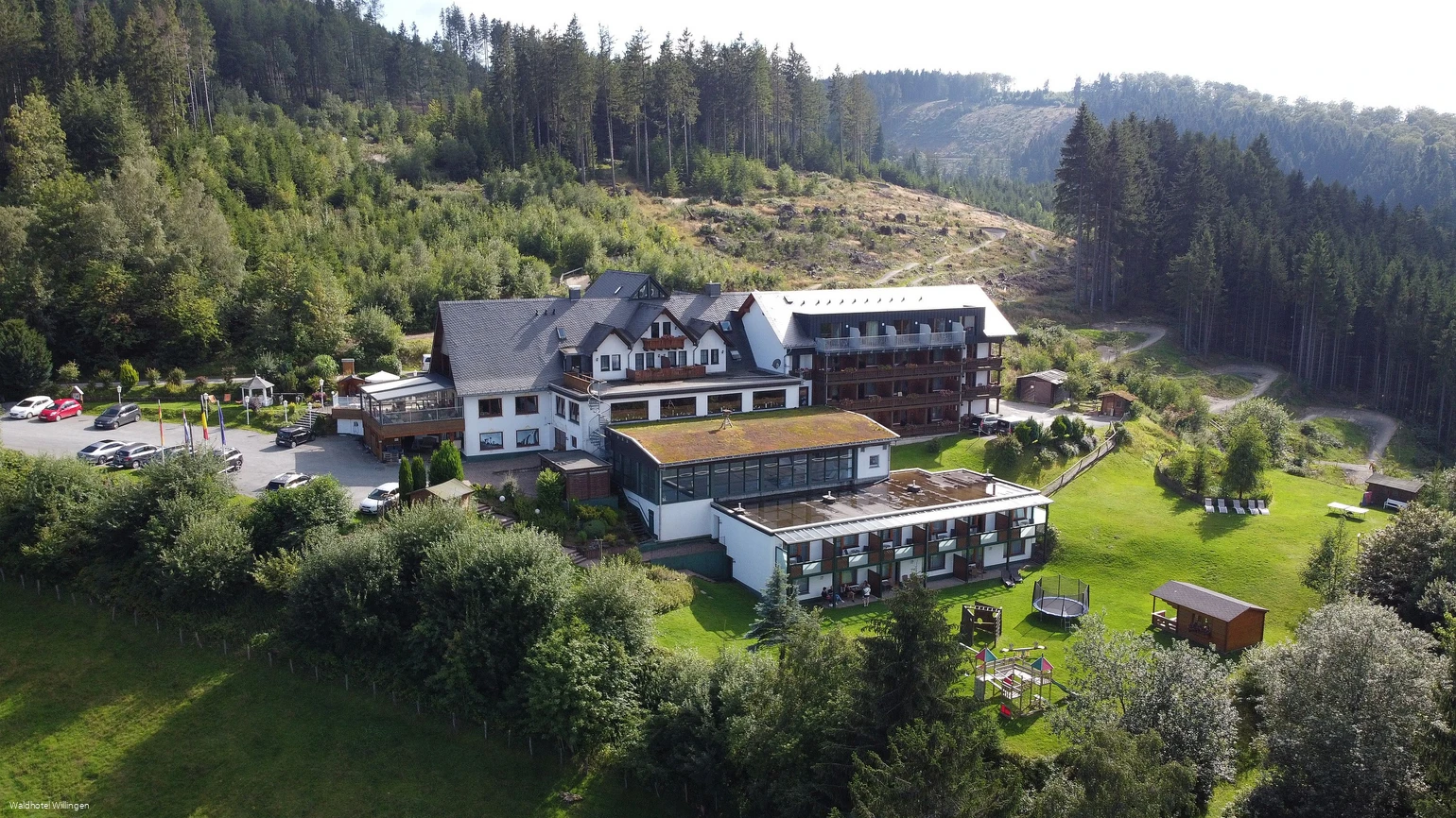 Waldhotel Willingen Außenansicht 2.JPG Waldhotel Willingen Außenansicht 2.JPG