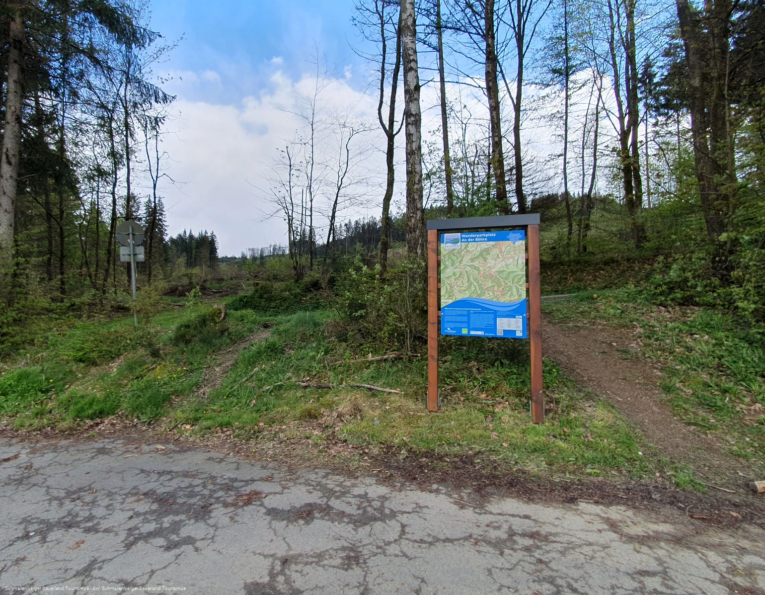 Wanderparkplatz "Auf der Böhre"