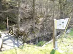 Wandertafeln und Brücke an der Goldspur Eimelrod