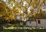 Kapelle am Wilzenberg im Herbst