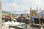 waldhotel-willingen-terrasse-familie.jpg