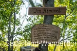 Krutenberg mit kleinem Holzschild "Im Himmel"