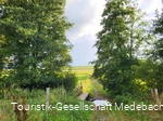 Eine kleine Brücke über den Gelängebach