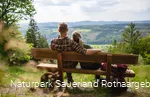 Aussicht Rösberg Paar auf Bank
