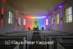 Regenbogen-Lichtspiel in der Lichterkirche Rattlar