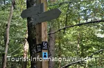 Wegweiser Uplandsteig und Vulkanpfad Welleringhausen