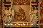 Blick auf den die Pietà aus dem 15. Jahrhundert